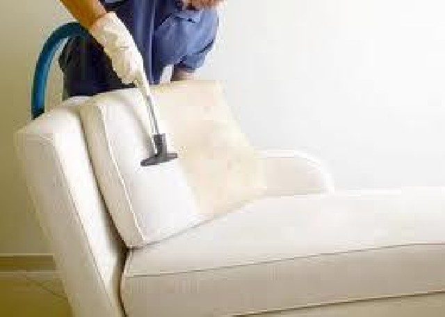 Foto 1 - Lavagem de sofá em limeira - o melhor preço